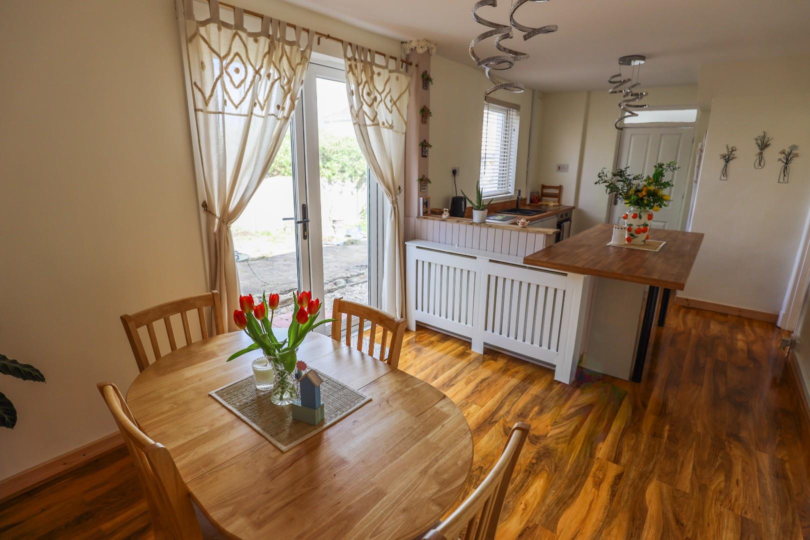 36 Borough Close, Cowbridge, Vale Of Glamorgan, CF71 7BN